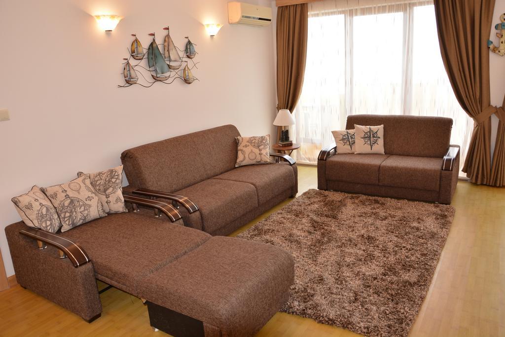 Balchik Amazing Sea Apartments ภายนอก รูปภาพ
