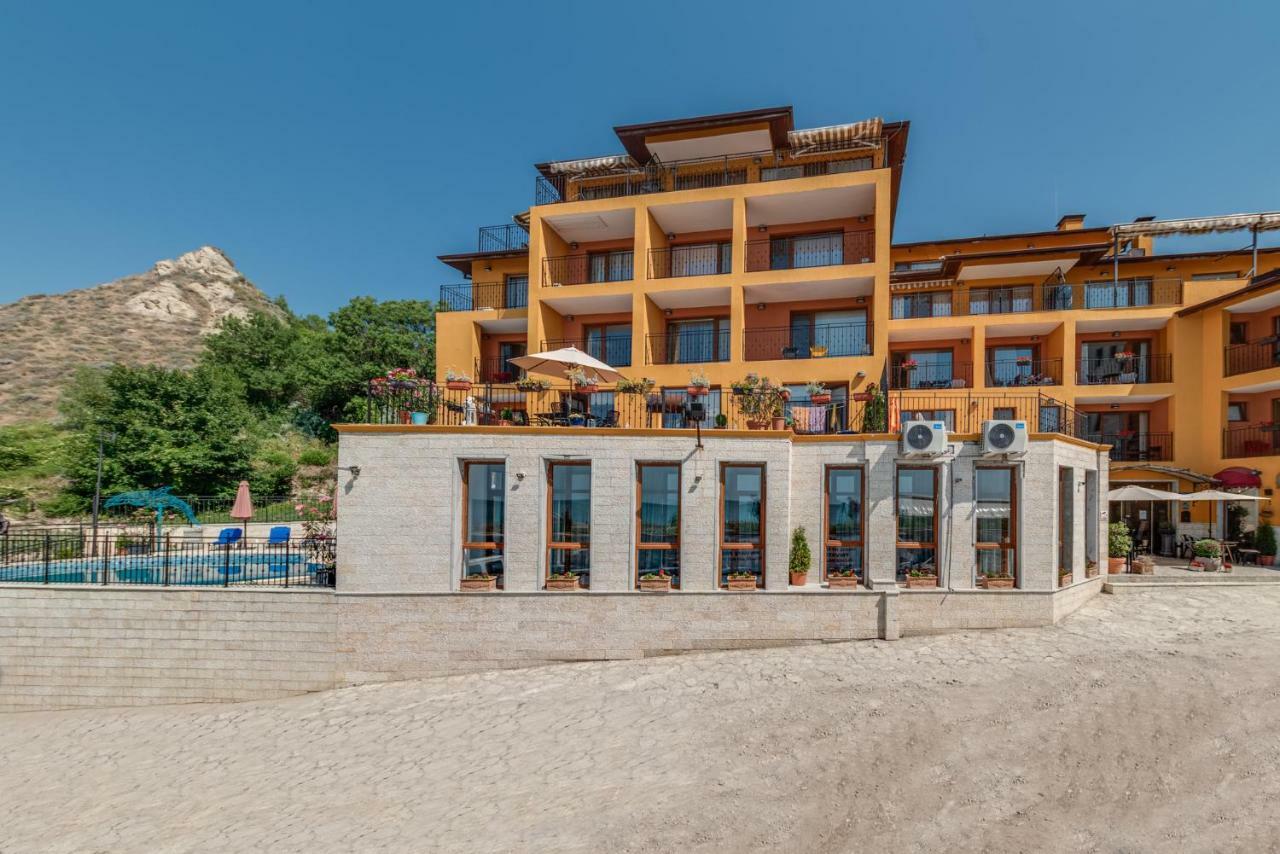 Balchik Amazing Sea Apartments ภายนอก รูปภาพ