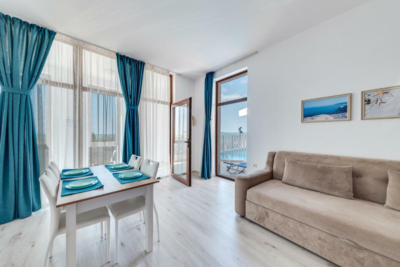 Balchik Amazing Sea Apartments ภายนอก รูปภาพ